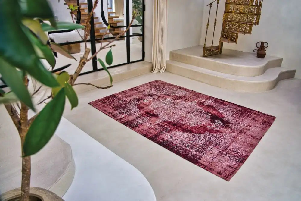 Louis de Poortere kirman 9378 kirman margaux Red Living Room Rug.