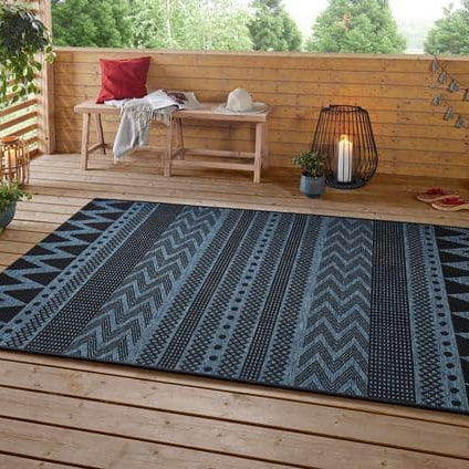 Are Waterproof Outdoor Rugs a Thing? Understanding Water-Resistance and Rugs