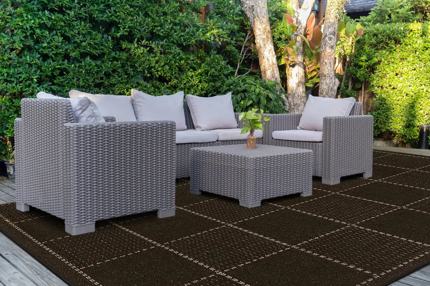 Checked Flatweave Black Rug