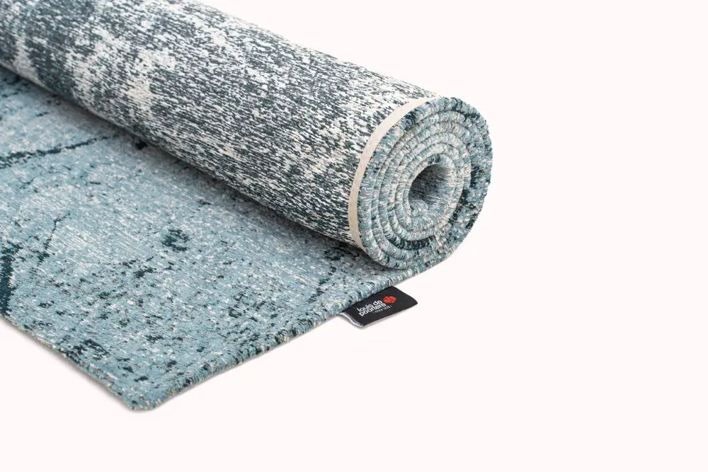 Mad Men Sol Dragonfly 9773 Indoor / Outdoor Washable Rug