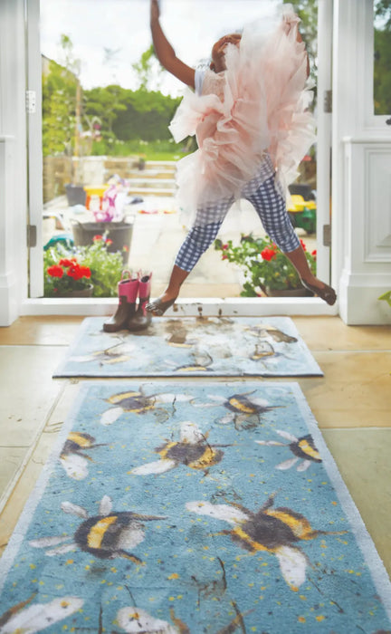 Patterned Hug Rug Bee 3