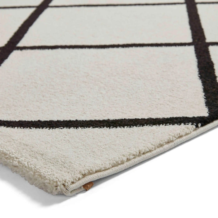 Think Rugs brooklyn brk35 cream black Black, Cream Living Room  Rug.