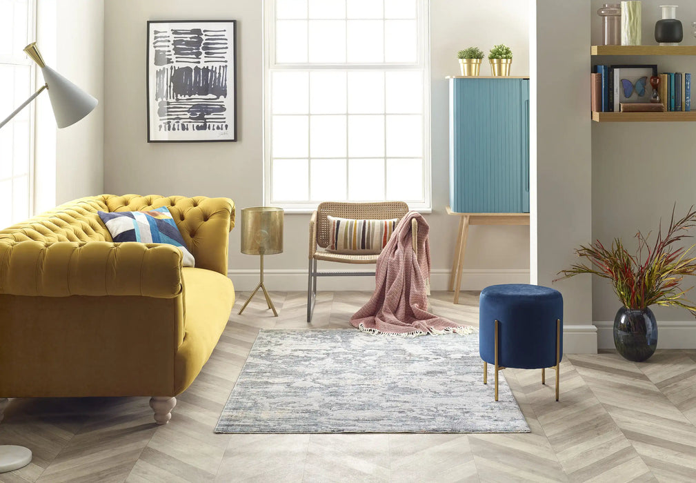 Mastercraft ella 6942e grey Grey Living Room Floral Rug.