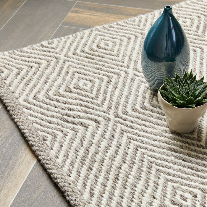 Origins estelle natural Brown, Beige Living Room Geometric Rug.