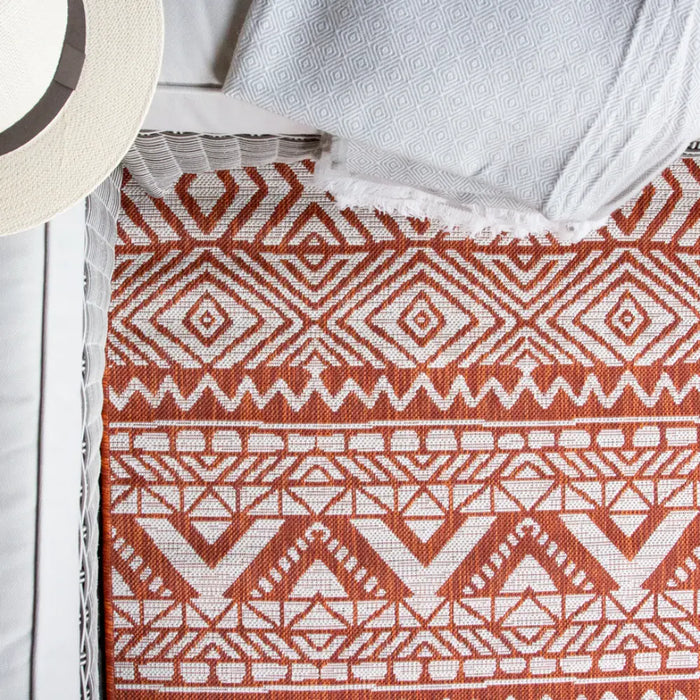 Habitat  Ruskin Rust Indoor / Outdoor
