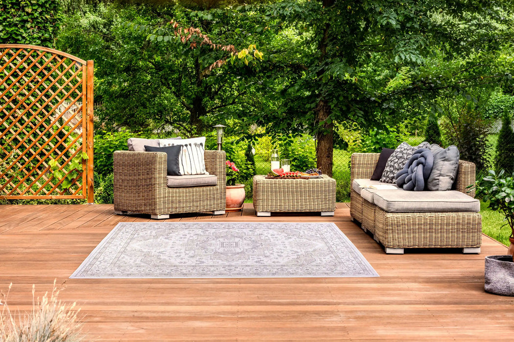  persian outdoor grey    Rug.