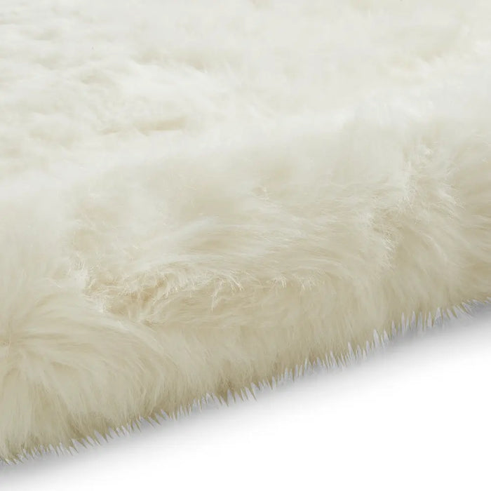 Polar Plush Ivory Soft Shaggy Rug