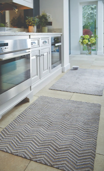 Plain Candies Hug Rug Plains Portland Zig Zag