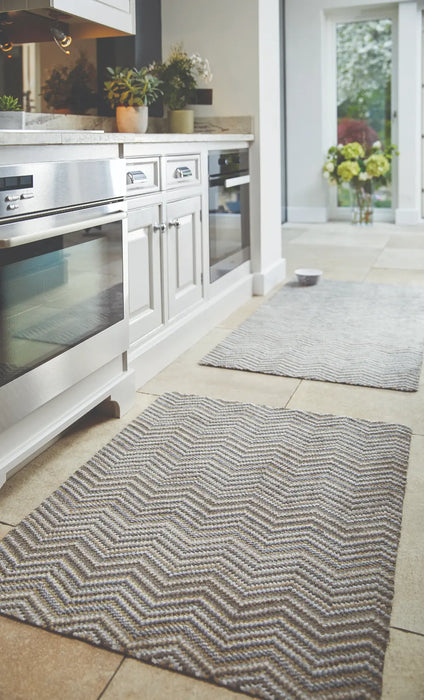 Plain Candies Hug Rug Plains Portland Zig Zag