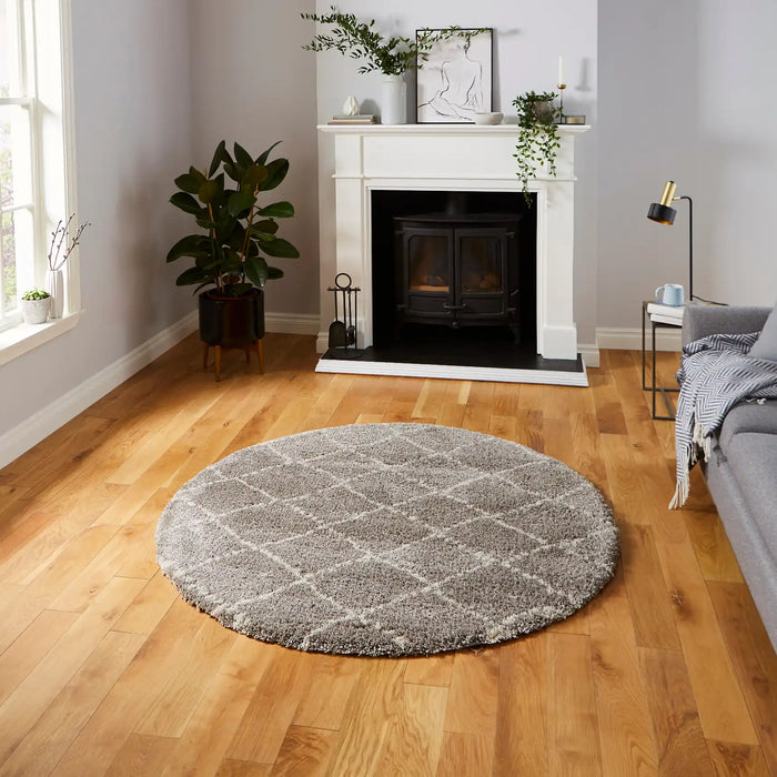 Think Rugs royal nomadic 5413 grey cream Grey Living Room Shaggy Rug.
