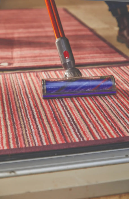 Patterned Hug Rug Red Stripe 2