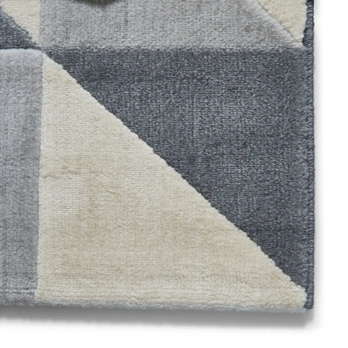 Think Rugs vancouver 18214 grey Grey Living Room Geometric Rug.
