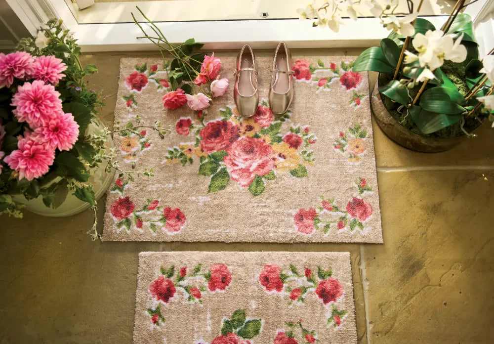 Patterned Hug Rug Vintage Rose