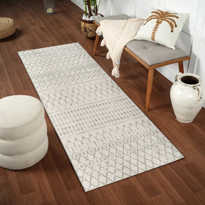 TARYN Berber High Pile Geometric Sage Rug