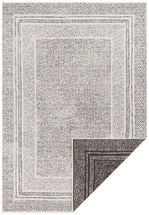 Lucy Lauren 2 pops double sided indoor outdoor 104253 black Black, Ivory Living Room Flat Weave Rug.