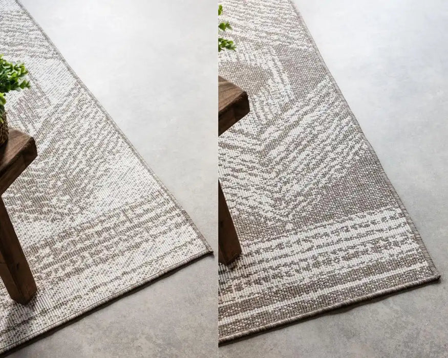 Elle Decoration gemini 106011 linen Beige, Ivory Outdoor  Geometric Rug.