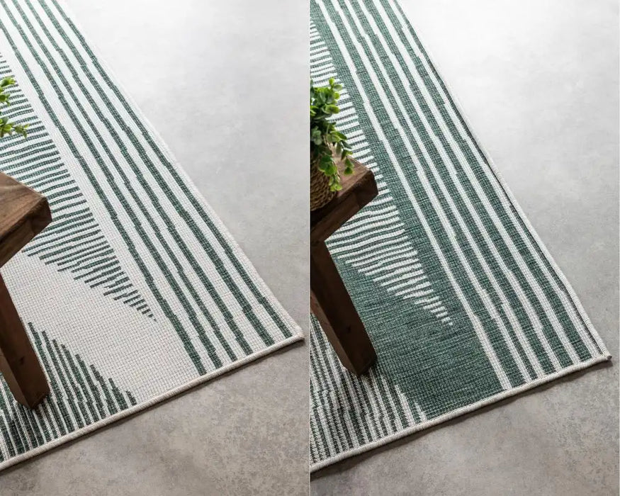 Elle Decoration gemini 106015 green Green, Ivory Outdoor  Geometric Rug.