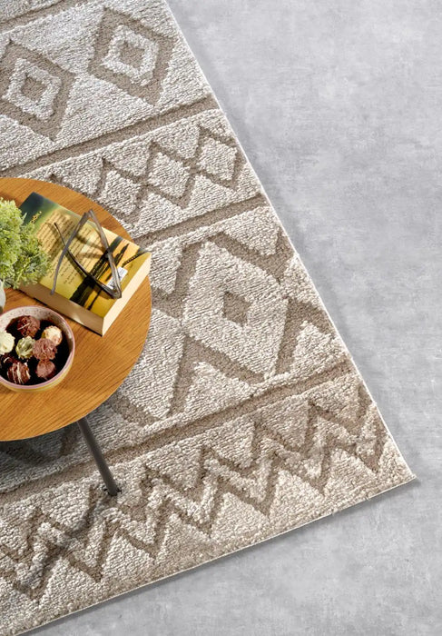 Elle Decoration elle gallery 106094 beige Beige Living Room Geometric Rug.