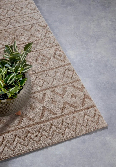 Elle Decoration elle gallery 106094 beige Beige Living Room Geometric Rug.