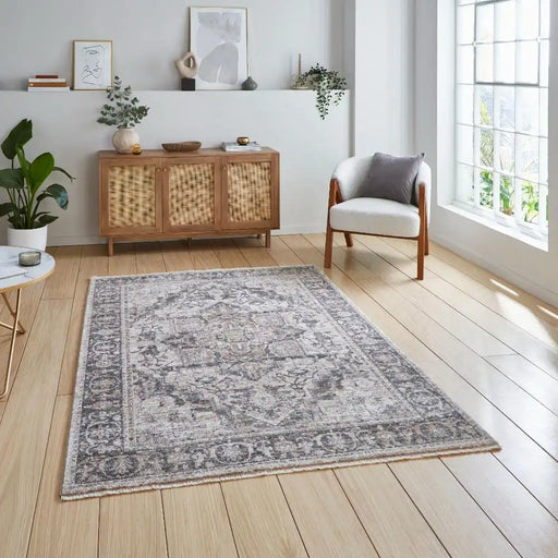 Think Rugs vintage think 35018 green Green Living Room  Rug.