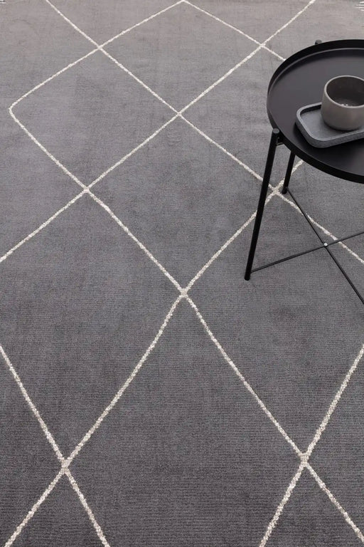 Asiatic mason diamond black Grey, Black Living Room Geometric Rug.