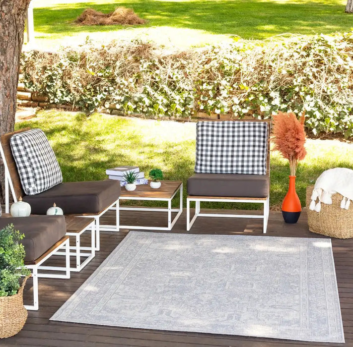 Surya rvl elly 2310 grey Grey Living Room Flat Weave Rug.