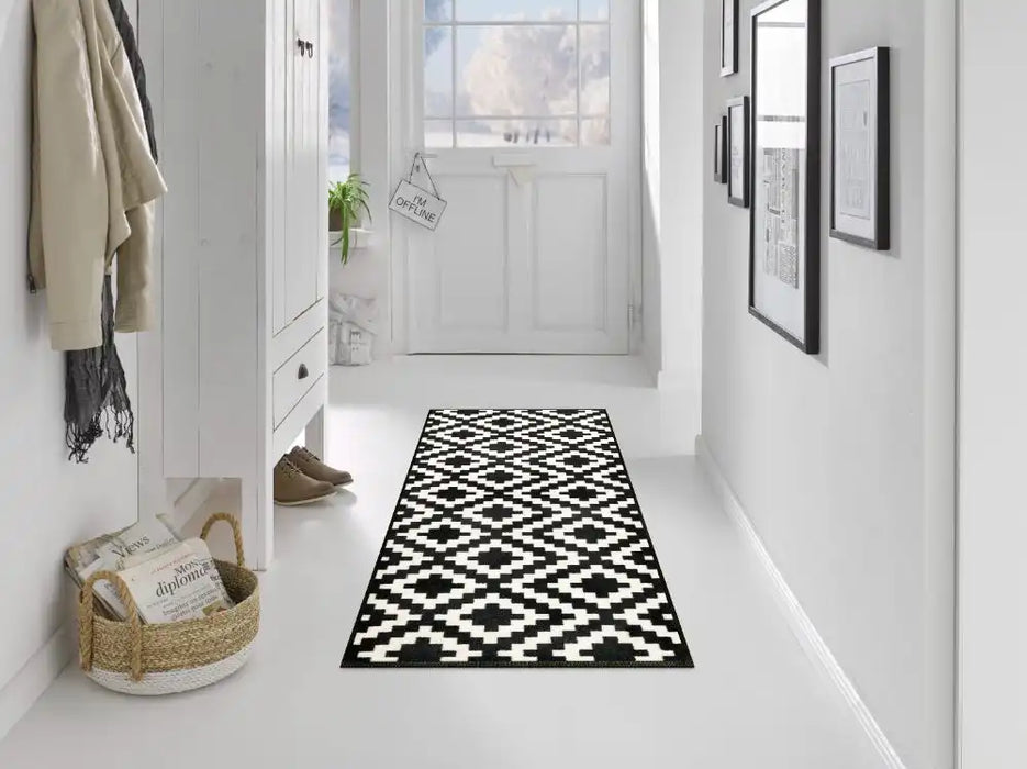 Wash + Dry design kalmar Black, Ivory Living Room Washable Rug.
