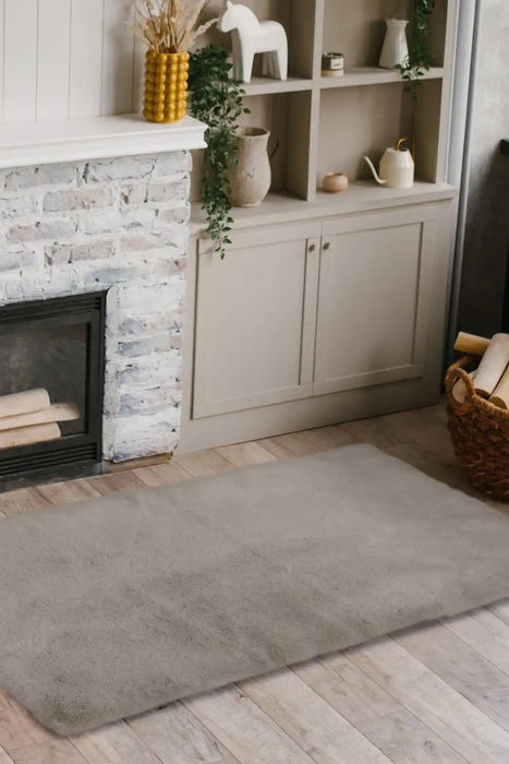 Homemaker luxury faux fur natural Beige Living Room Shaggy Rug.