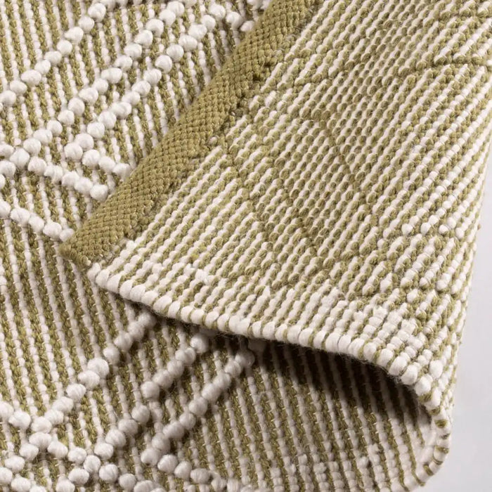 Esselle blenheim outdoor olive Green Living Room Washable Rug.