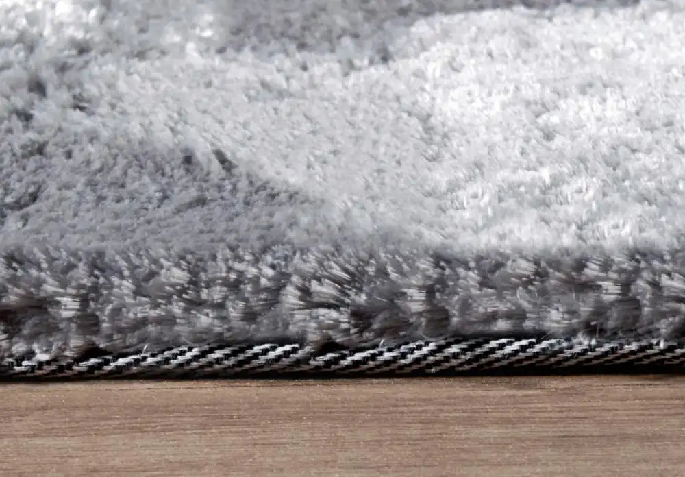 Elle Decoration elle cosy silver Grey Living Room Shaggy Rug.