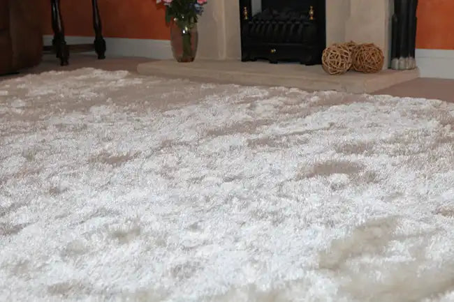 Asiatic whisper ivory Ivory Living Room Shaggy Rug.